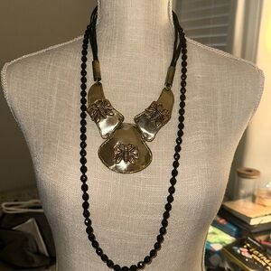 Gold Floral Pendant Statement Necklace - Women Jewelry